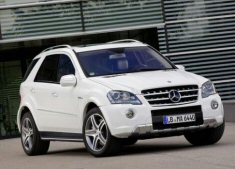 suv ML 63 AMG 2010