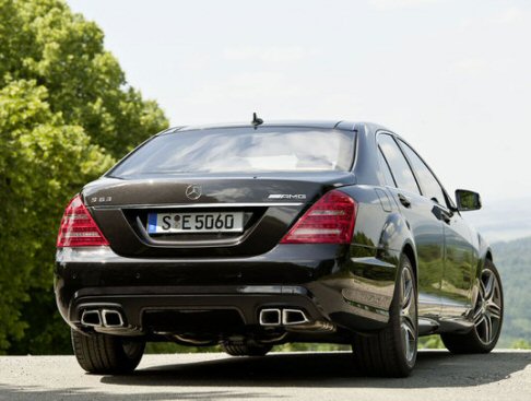 Mercedes-Benz S63 AMG