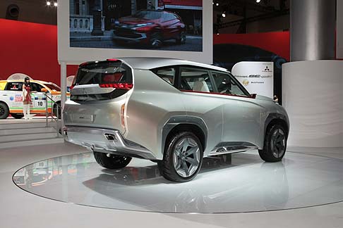 Mitsubishi GC-PHEV Concept 