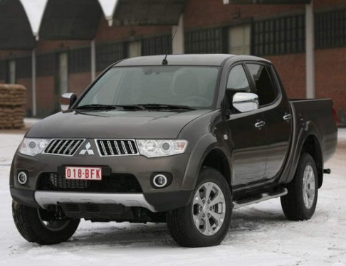 Mitsubishi L200 2010