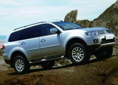 fuoristrada Pajero Sport 2009