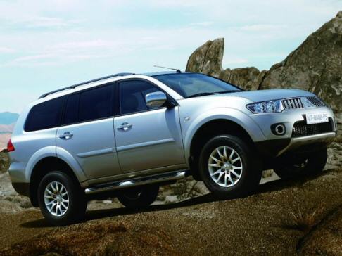 Mitsubishi Pajero Sport 2009