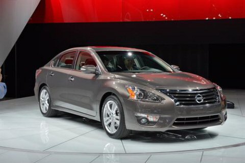 Nissan Altima 2012