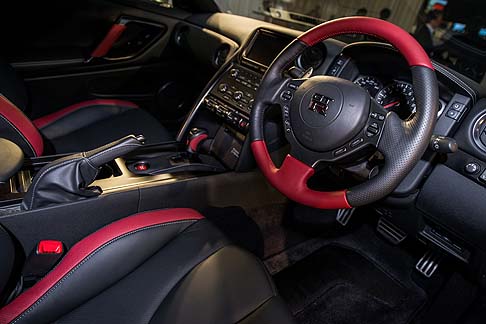 Nissan GT-R 2014