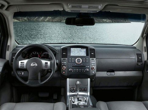 Nissan Pathfinder 2010