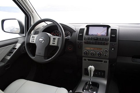 Nissan Pathfinder Platinum