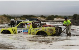 Dakar: Hummer di Gordon per le Auto e Iveco di De Rooy per i Trucks