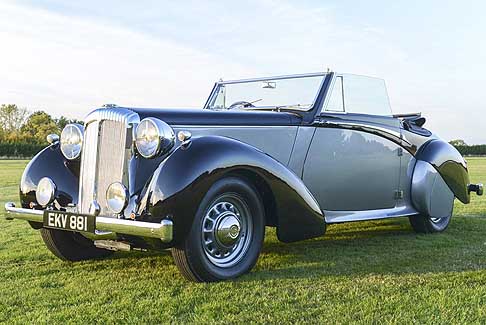 Vuoi acquistare un auto storica all’asta? Punta su Coys Vuoi acquistare un auto storica all’asta? Punta su Coys