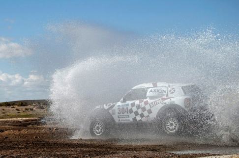 Dakar 2016, 7° stage, sospesa la corsa per le bike per nubifragio Dakar 2016, 7° stage, sospesa la corsa per le bike per nubifragio