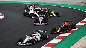 Capolavoro per Lewis Hamilton nel gp del Portogallo, sale a quota 92 vittorie