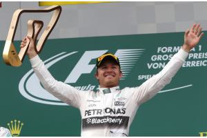 GP dAustria vittoria incontrastata per la Mercedes di Nico Rosberg
