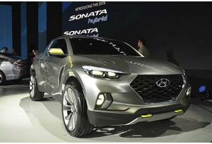 Hyundai Santa Cruz Crossover Truck Concept in anteprima a Detroit