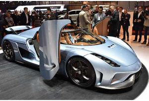 Koenigsegg Regera, debutta a Ginevra la lussuosa megacar 