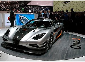 Koenigsegg One 1, la prima Megacar