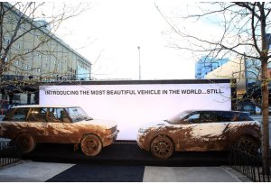 Land Rover festeggia i 25 anni allAuto Show di New York