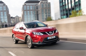 Nissan Qashqai: listino prezzi