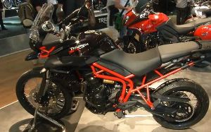 Triumph Tiger 800XC di scena all᾽EICMA