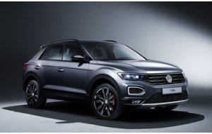 Volkswagen T-Roc, lasciati aggredire dal look black