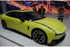 XPENG Next P7: tra AI, auto volanti e robot umanoidi (s, sul serio)