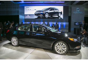 Acura RLX, novit del Salone di Los Angeles 2012