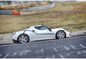 Alfa Romeo 4C: test record a Nordschleife