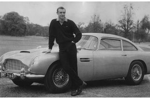 For Sale: lAston Martin DB5 di James Bond