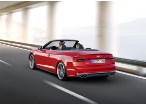 Nuova Audi A5 Cabriolet: eleganza on the road