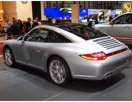 Via al progetto di fusione tra Volkswagen e Porsche