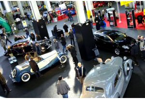 Automotoretr 2012: tutto il fascino delle auto depoca