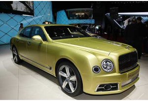 Bentley e Aston Martin: a Ginevra in mostra il british style 