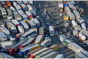 Trasporti: i questori di Roma e Latina fermano l�iniziativa dei forconi