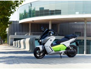 Nuovo BMW C Evolution, parte il lancio commerciale