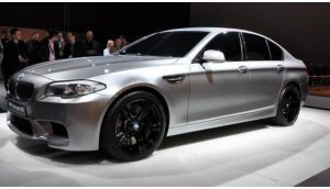 BMW Concept M5: arrivano le prime immagini