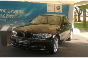 Mercato delle auto usate, bene Dacia, le auto BMW usate in calo