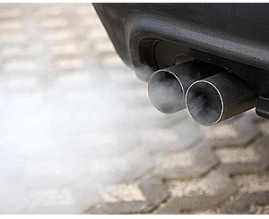 Codacons: Diesel cancerogeno, sequestro di tutte le auto