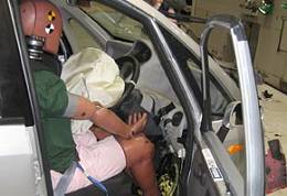 Crash test per la Tata Nano in Europa