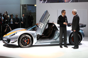 Detroit Auto Show 2011, boom di presenze alla prima giornata