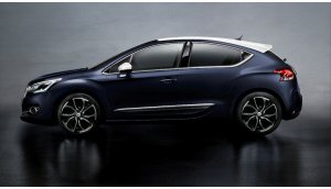 DS 4 Opera Blue, raffinata eleganza