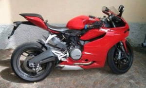 Ducati 899: diffusa una foto spia