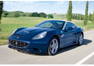 Nuova versione della Ferrari California al Salone di Ginevra