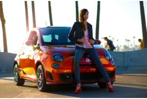 Fiat 500 Cattiva in vetrina a Pebble Beach