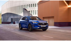 Ford Kuga: nuova veste per il suv bestseller