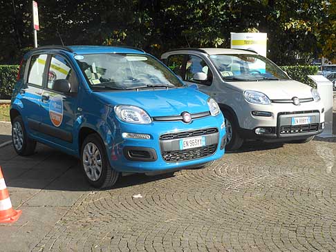 Fiat - Panda TwinAir Turbo Natural Power  la prima vettura al mondo ad essere equipaggiata con un piccolo motore bicilindrico turbocompresso da 80 CV al H2Roma 2012