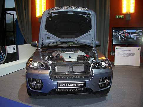 BMW - Auto ecologica BMW X6 ibrida