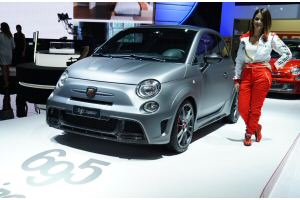 Gli stand Abarth e Lancia al Salone di Parigi