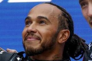 A Sochi vittoria di Lewis Hamilton al suo 100 esimo trionfo in carriera