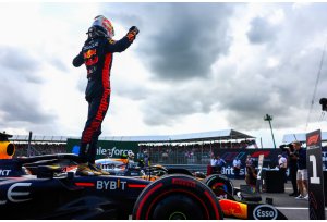 In Gran Bretagna vittoria di Max Verstappen