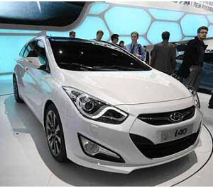 Hyundai i40: ecco il listino