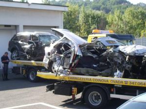 Incidente sulla A26: Suv in contromano, quattro morti