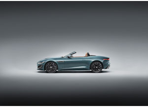 Jaguar: addio a F-TYPE 